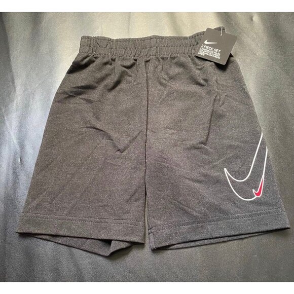 NWT Nike Athletic Set Boys Size 5 - Picture 3 of 3